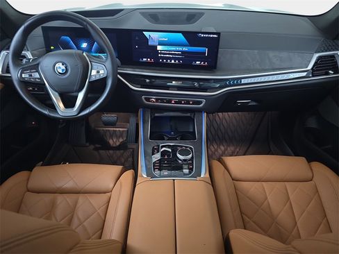 Used 2024 BMW X5 xDrive50e w/ Premium Package image 13