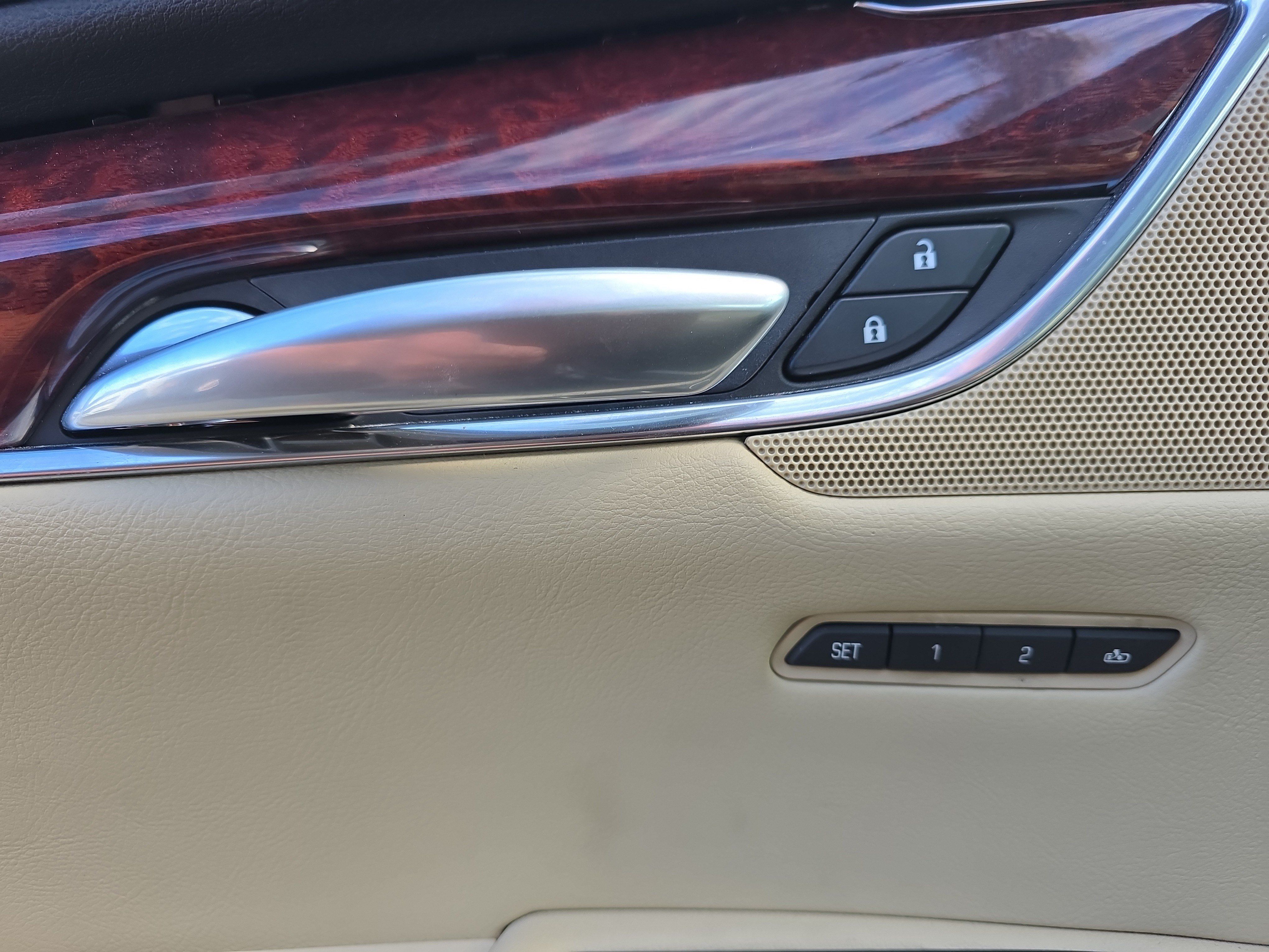 Used 2019 Cadillac XT5 Premium Luxury AWD/4WD image 23