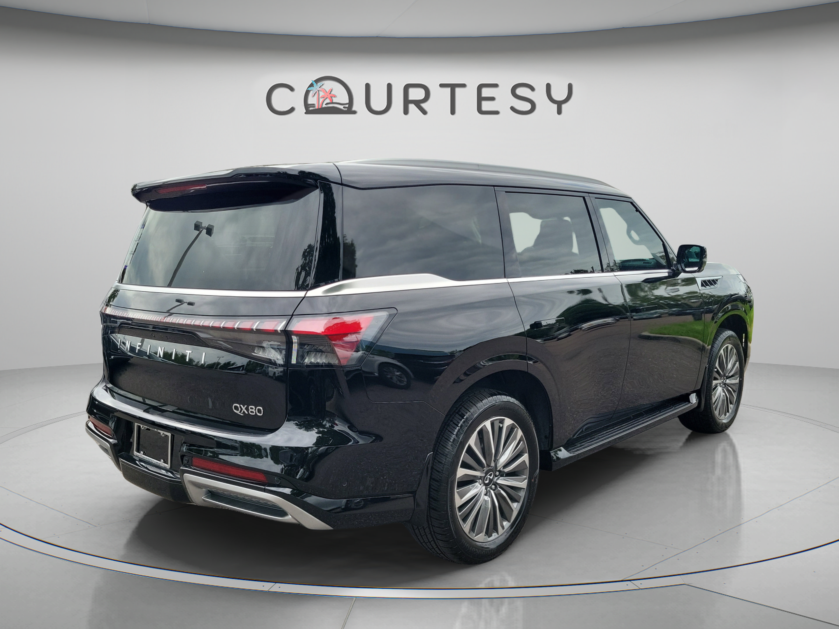 New 2026 INFINITI QX80 Luxe w/ Exterior Package RWD image 3