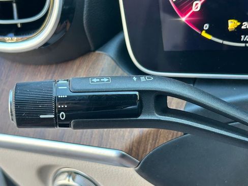 Used 2023 Mercedes-Benz C 300 C 300 w/ Exclusive Trim Package image 42