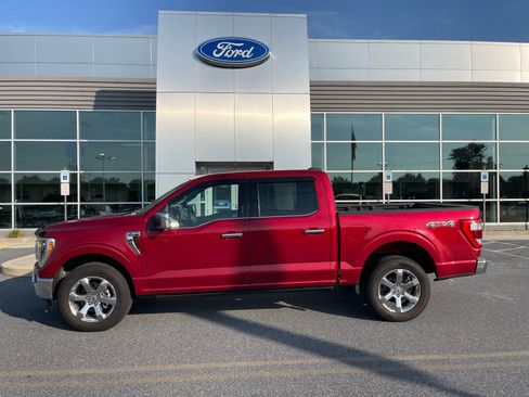 Used 2021 Ford F150 Lariat w/ Equipment Group 502A High AWD/4WD image 1