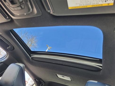 Used 2024 Toyota Corolla XSE image 9