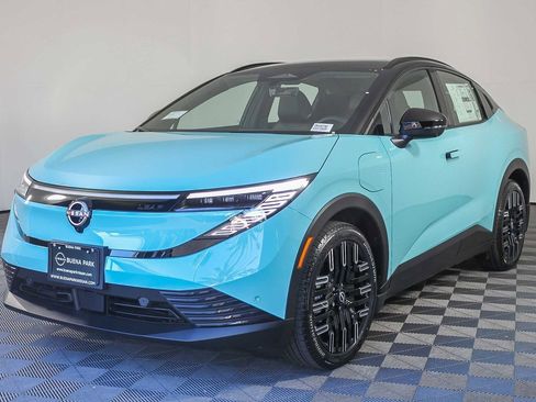 New 2026 Nissan Leaf Platinum+ image 3