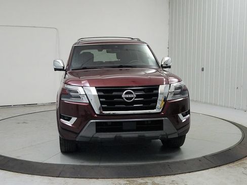 Used 2023 Nissan Armada Platinum w/ Captain's Chairs Package RWD image 2