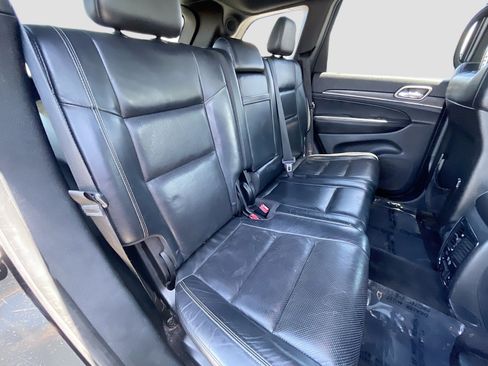 Used 2017 Jeep Grand Cherokee Limited w/ Luxury Group II RWD image 17