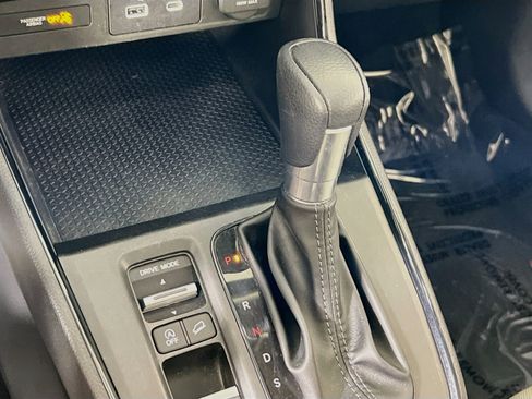 Used 2024 Honda CR-V EX image 16