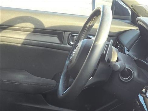 Used 2024 Honda Civic Sport image 21