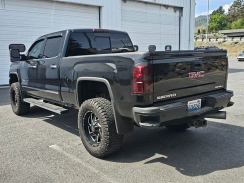Used 2019 GMC Sierra 3500 Denali w/ Duramax Plus Package AWD/4WD image 3