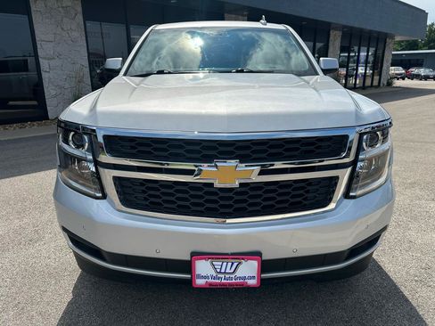 Used 2019 Chevrolet Suburban LT AWD/4WD image 10