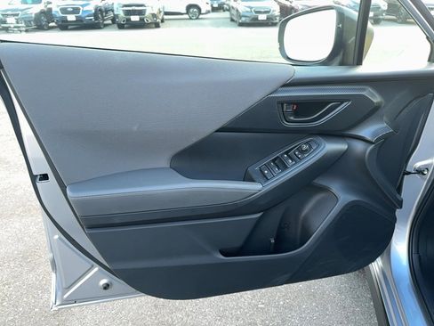 Certified 2025 Subaru Crosstrek 2.0i Premium image 14