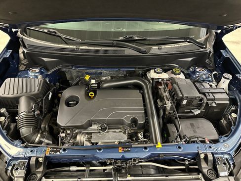 Certified 2024 Chevrolet Equinox LT w/ LPO, Floor Liner Package image 38