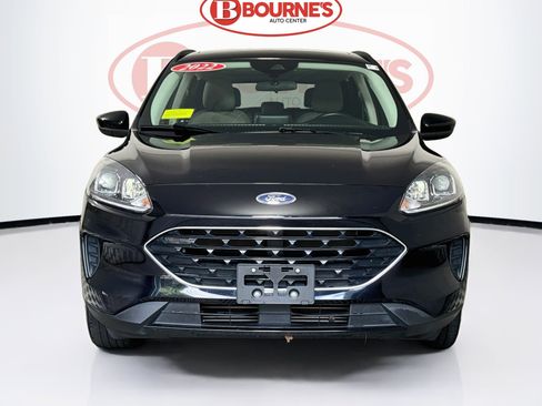 Used 2022 Ford Escape SE w/ SE Sport Appearance Package AWD/4WD image 5