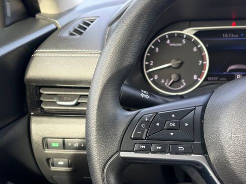 Certified 2024 Nissan Sentra SV image 15