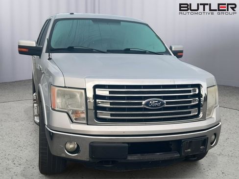 Used 2013 Ford F150 Lariat w/ Mid Equipment Group image 5