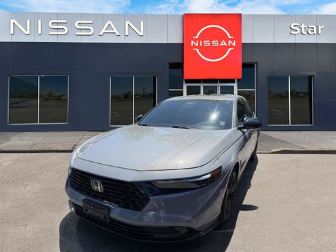 Used 2023 Honda Accord Sport image 3