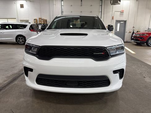 Used 2025 Dodge Durango GT AWD/4WD image 2