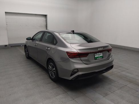 Used 2023 Kia Forte LXS w/ LXS Technology Package FWD image 5