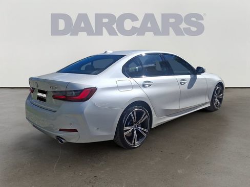Used 2023 BMW 330i xDrive Sedan w/ Premium Package AWD/4WD image 7