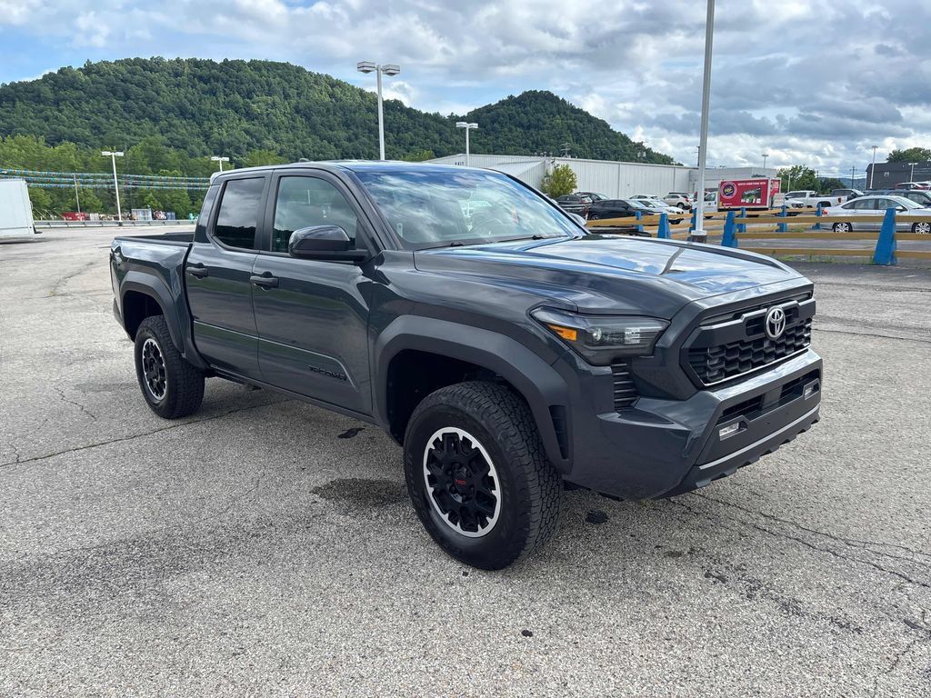 Used 2024 Toyota Tacoma TRD Off-Road AWD/4WD image 7