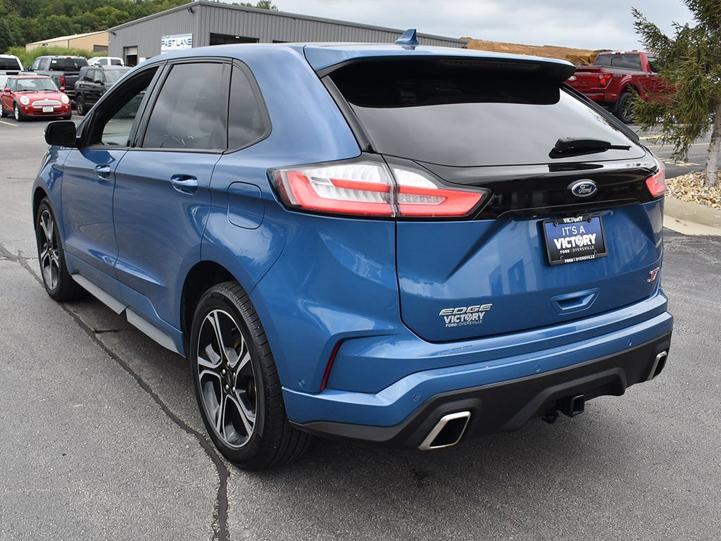 Used 2019 Ford Edge ST w/ Equipment Group 401A AWD/4WD image 3