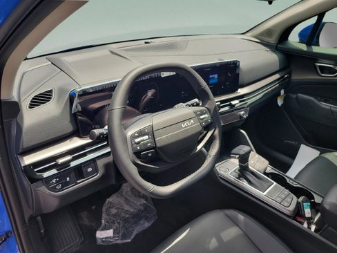 New 2026 Kia Sportage SX FWD image 14