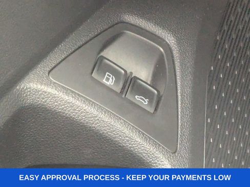 Used 2024 Volkswagen Jetta SE FWD image 34