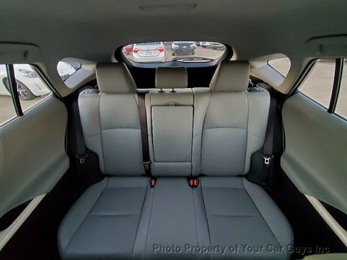 Used 2021 Toyota Venza XLE w/ Softex Package image 28