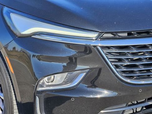 Used 2024 Buick Enclave Premium image 8