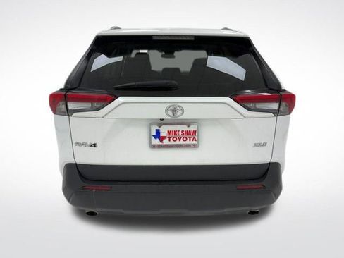 Used 2024 Toyota RAV4 XLE image 25
