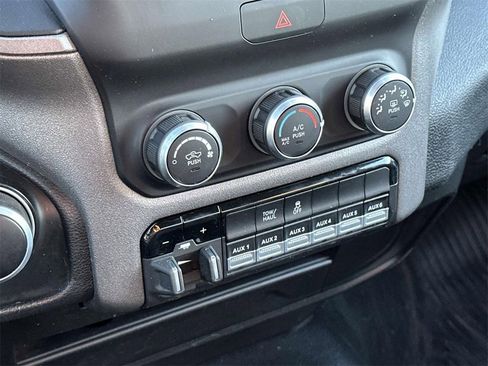 Used 2022 RAM 2500 Tradesman image 31