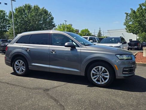 Used 2018 Audi Q7 3.0T Premium Plus w/ Premium Plus Package AWD/4WD image 3
