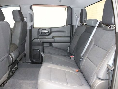 Used 2019 Chevrolet Silverado 1500 LT w/ All-Star Edition image 11