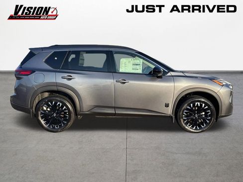 New 2026 Nissan Rogue SV image 4