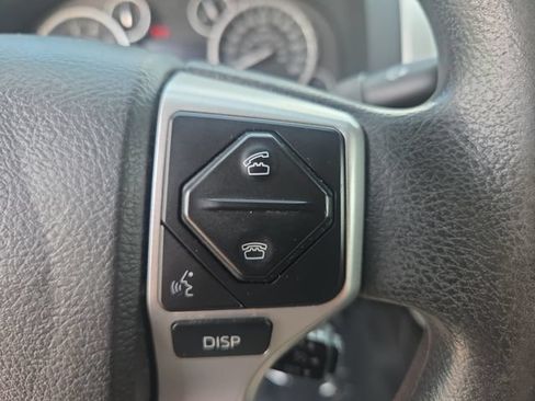 Used 2015 Toyota Tundra SR5 w/ SR5 Upgrade Package RWD image 21