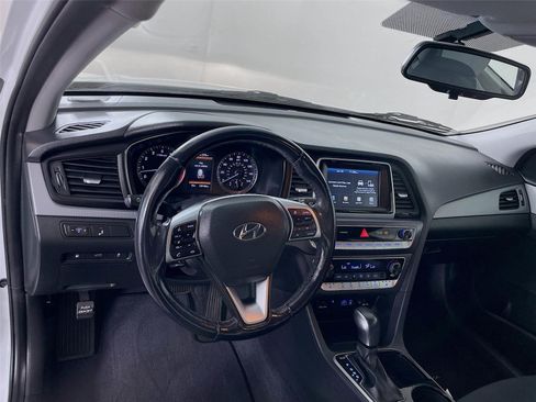 Used 2019 Hyundai Sonata SEL FWD image 14