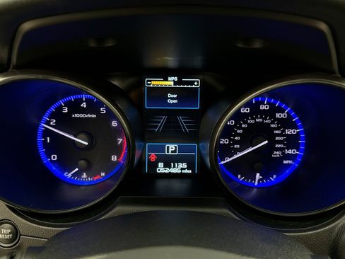 Used 2017 Subaru Legacy 2.5i Limited image 13