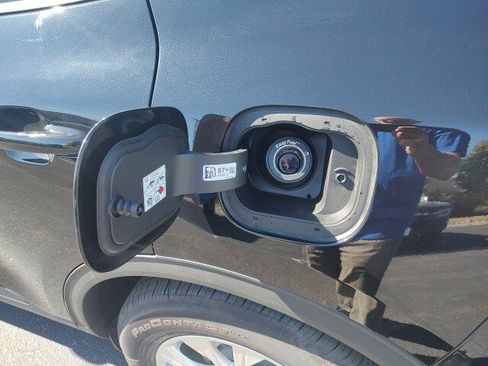 New 2025 Ford Escape Active w/ Active Premium Tech Pack image 10