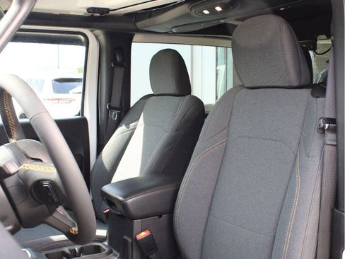 Used 2024 Jeep Wrangler Sport AWD/4WD image 10
