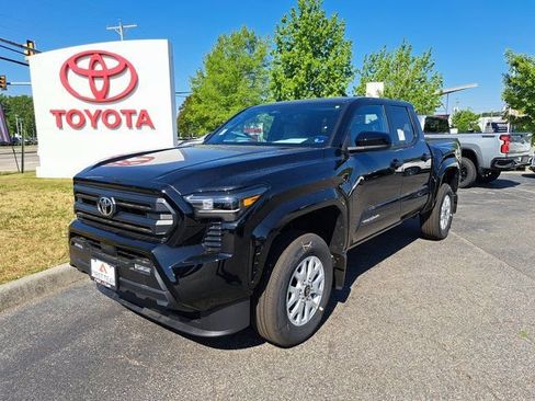 New 2026 Toyota Tacoma SR5 AWD/4WD image 2