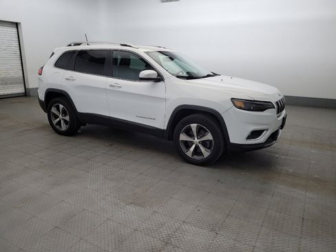 Used 2020 Jeep Cherokee Limited image 11