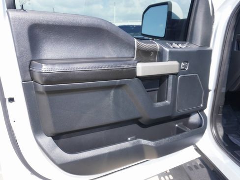 Used 2019 Ford F150 Raptor w/ Equipment Group 802A Luxury image 8