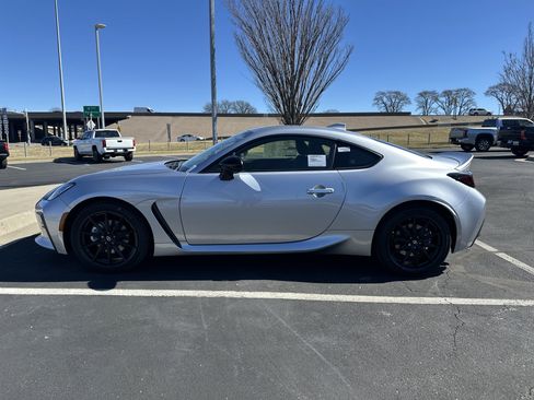 New 2026 Toyota GR86 Premium image 6