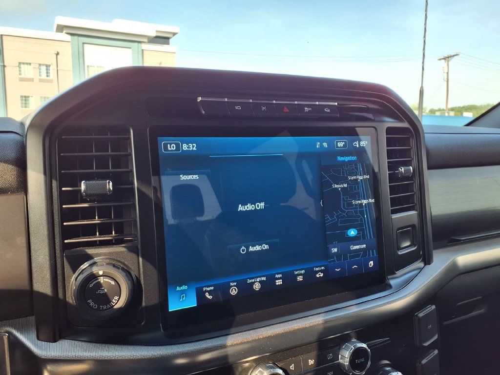 Used 2022 Ford F150 Raptor w/ Equipment Group 801A High AWD/4WD image 4