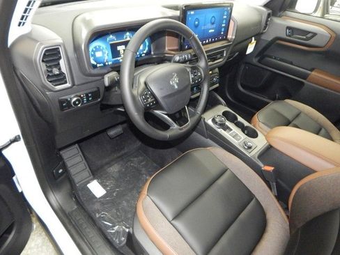 New 2025 Ford Bronco Sport Outer Banks image 14