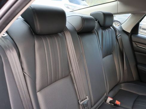 Certified 2019 Honda Accord Touring image 12