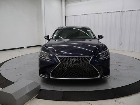 Used 2020 Lexus LS 500 w/ Interior Upgrade Package image 11