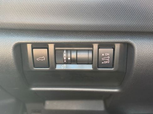 Used 2026 Subaru Forester Touring AWD/4WD image 9