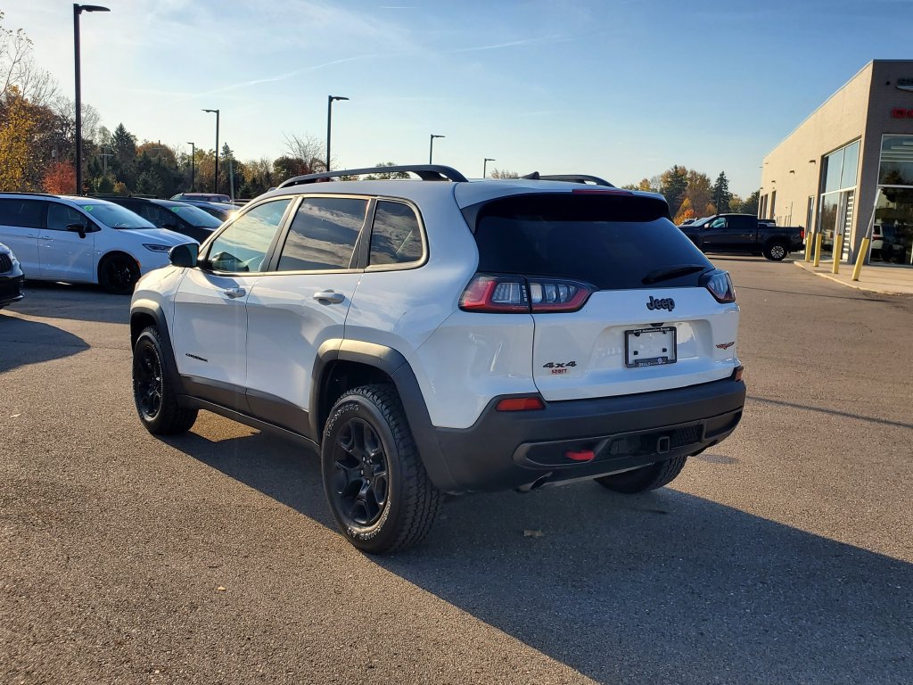 Used 2022 Jeep Cherokee Trailhawk w/ Premium Leather Package AWD/4WD image 3