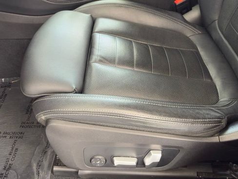 Used 2022 BMW X4 xDrive30i w/ M Sport Package 2 AWD/4WD image 5