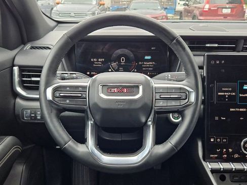 Used 2025 GMC Terrain Elevation AWD/4WD image 18